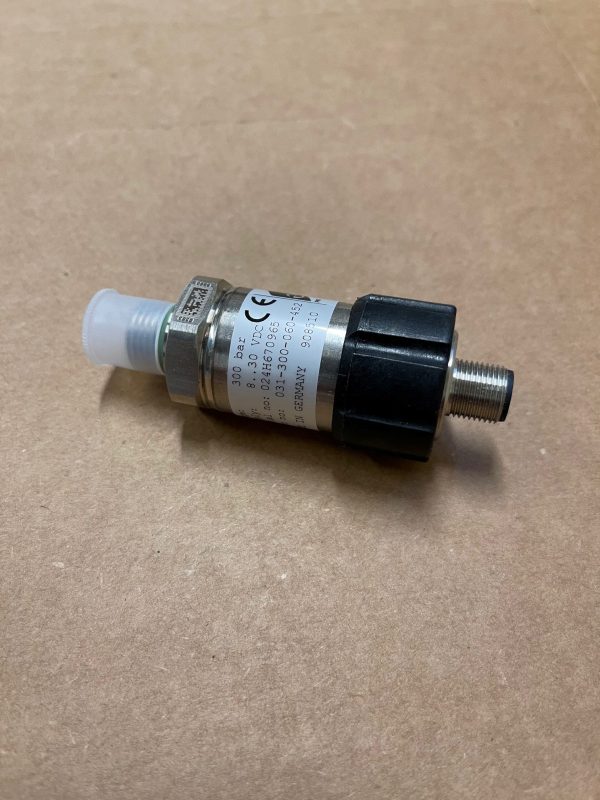WIKA MC – PAT Hirschmann 300 Bar Pressure Transducer for DS350GM, DS160, Maestro LMI Systems